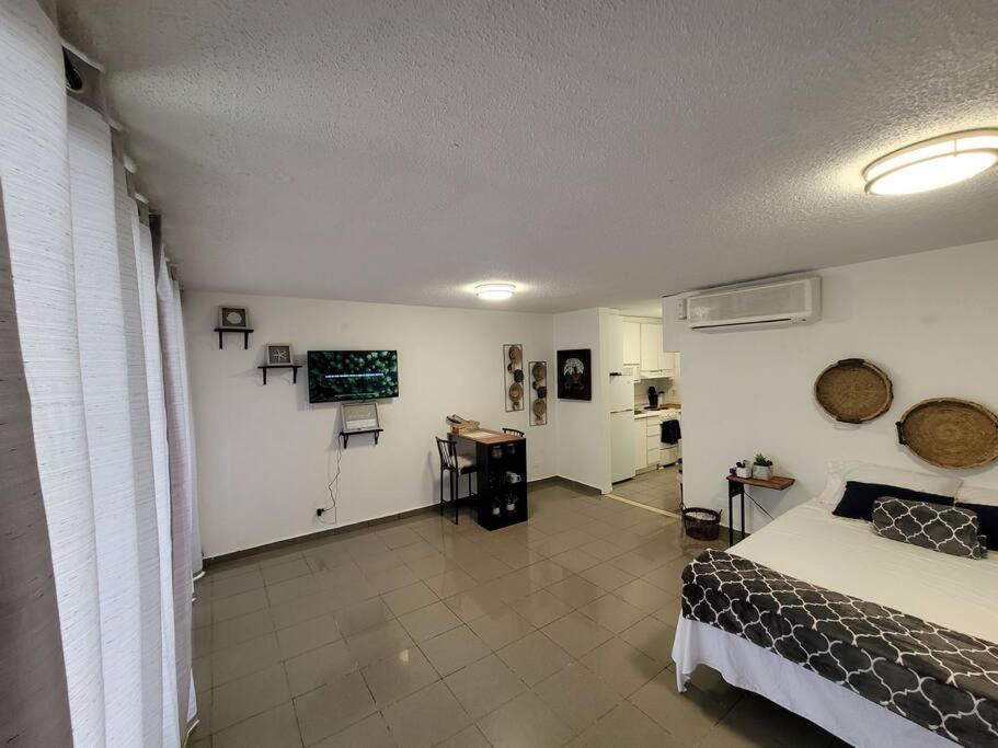 Coral Beach Studio W/ Ocean View Сан-Хуан Экстерьер фото